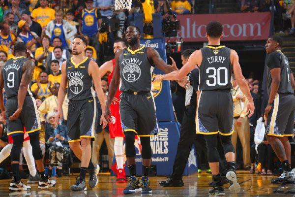 当对手提节 当对手提节