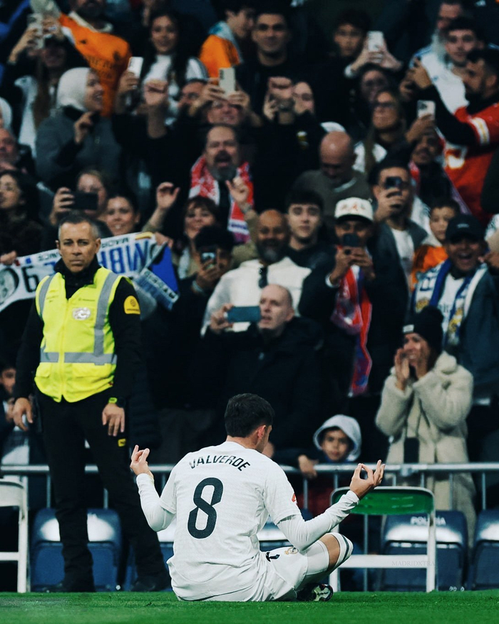 持续压制德 持续压制德